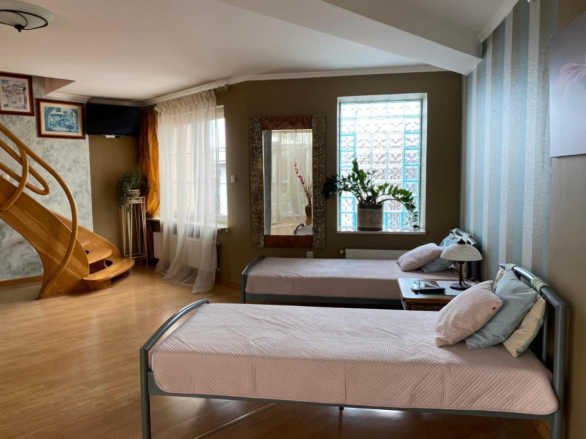 Hostel-Art Kielce Ngoại thất bức ảnh