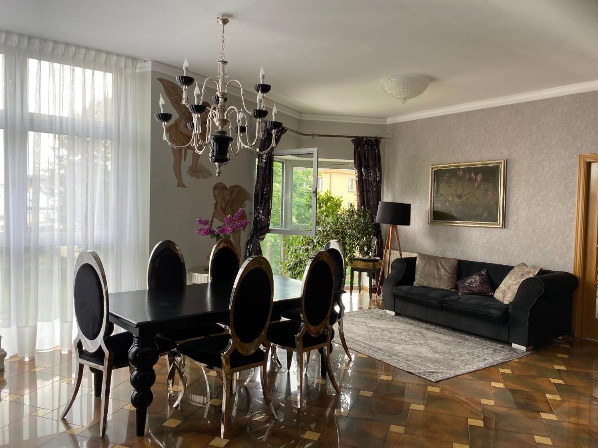 Hostel-Art Kielce Ngoại thất bức ảnh