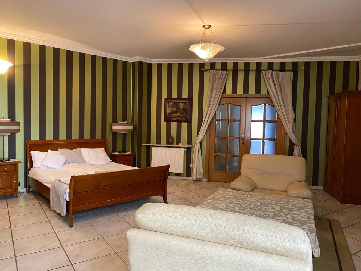 Hostel-Art Kielce Ngoại thất bức ảnh