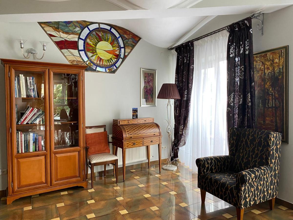 Hostel-Art Kielce Ngoại thất bức ảnh