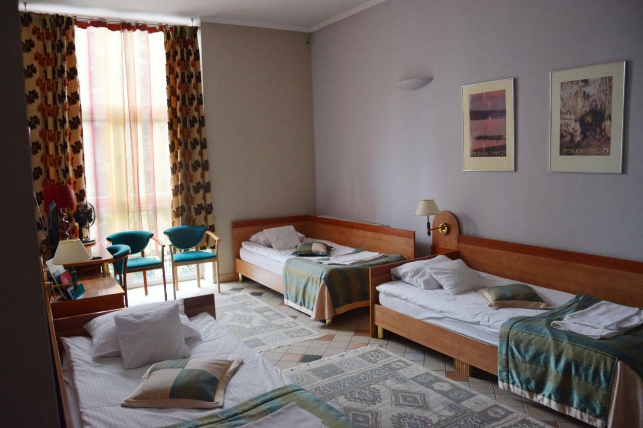 Hostel-Art Kielce Ngoại thất bức ảnh